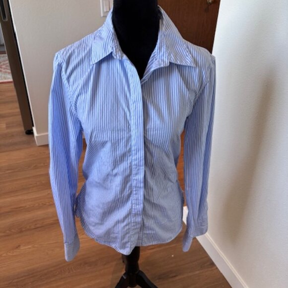 rag & bone Tops - Rag and Bone EUC Womens Button Up Blue Pinstriped Shirt Front or Back Tie Med